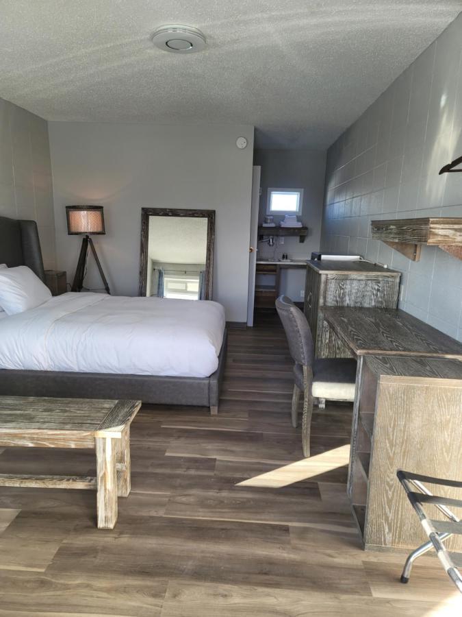 Parkside Hotel Grande Prairie