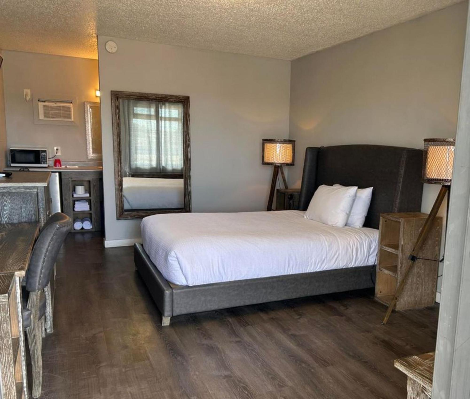 Hotel Parkside 3*