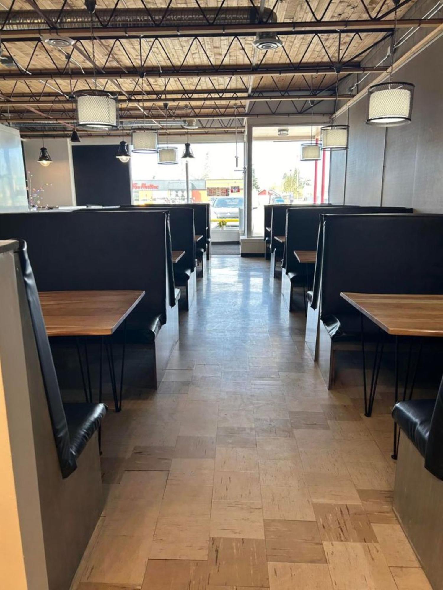 Parkside Hotel Grande Prairie